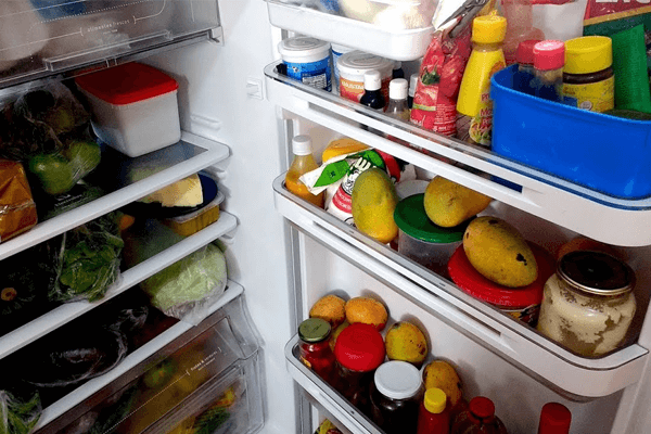  Сънуване на хладилник: какво означава това? Проверете тук!