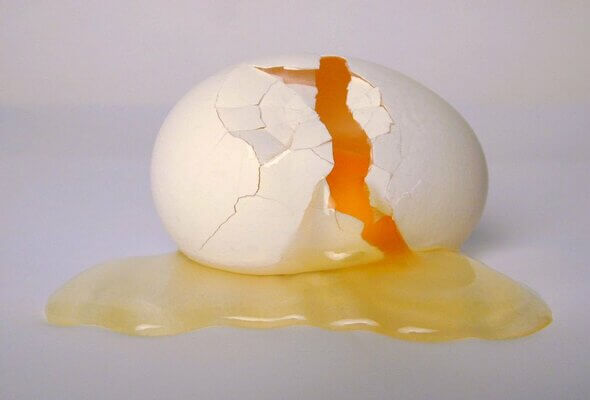  خواب دیدن تخم مرغ شکسته - معنی آن چیست؟ همه نتایج را در اینجا کشف کنید!
