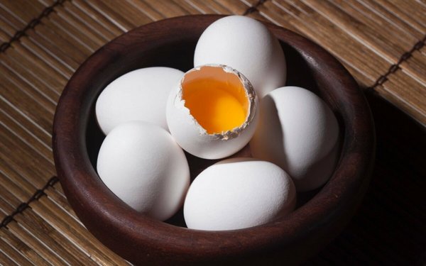  At drømme om et råddent æg: Hvad betyder det? Er det godt eller skidt? Betydninger, her!