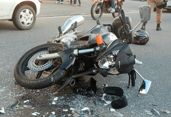  मोटरसाइकिल दुर्घटना का सपना देखना: इसका क्या मतलब है? सभी उत्तर, यहाँ!