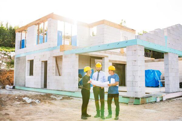 Сонувајќи куќа во изградба - што значи тоа? Проверете ги одговорите овде!
