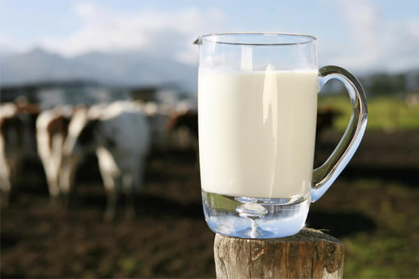  Sanjati mleko: šta to znači?